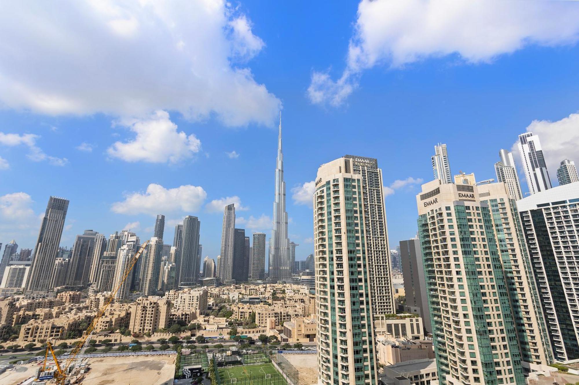 Full Burj Khalifa View, Business Bay, Dubai, 2 Bhk * Dubai