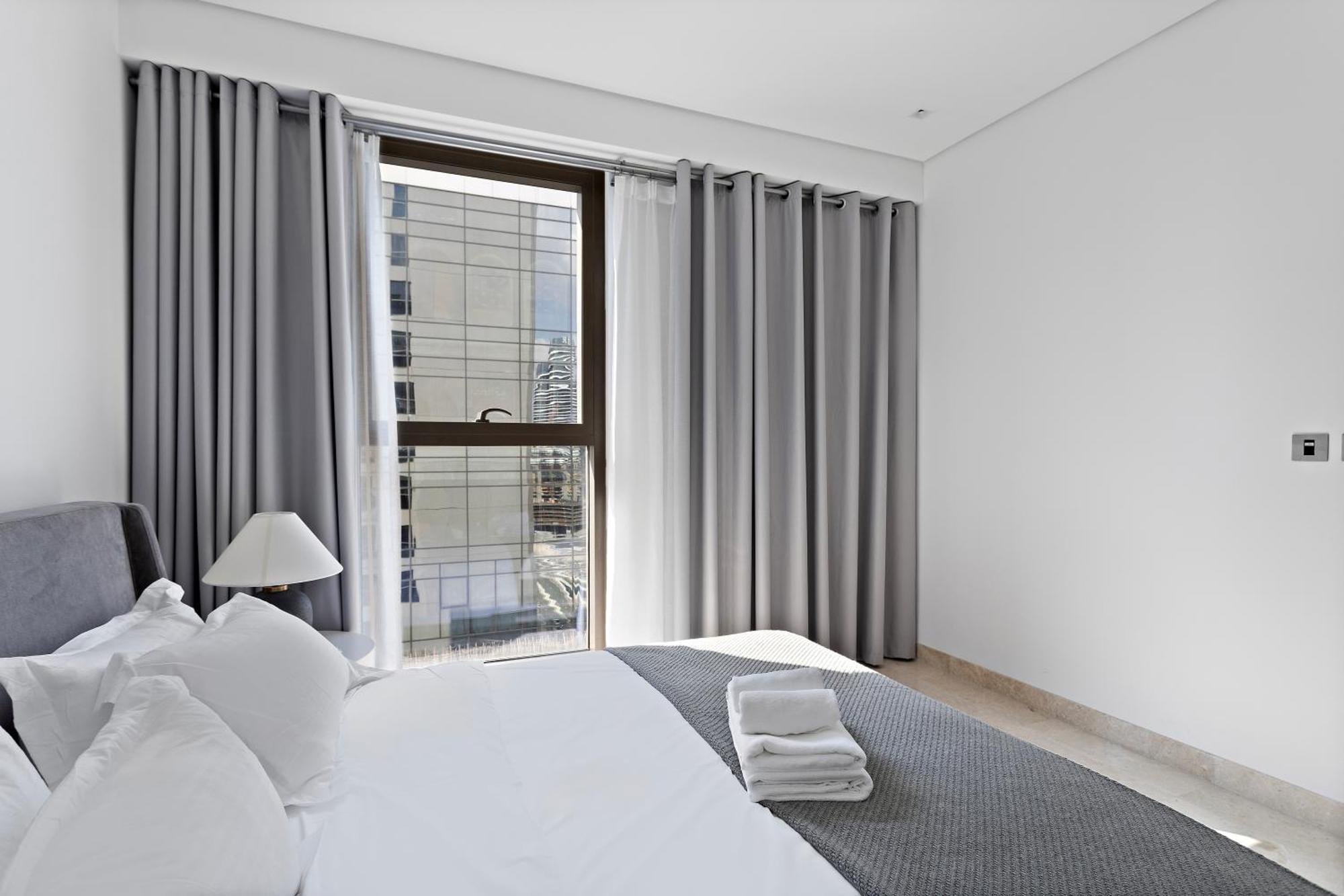 Full Burj Khalifa View, Business Bay, Dubai, 2 Bhk *