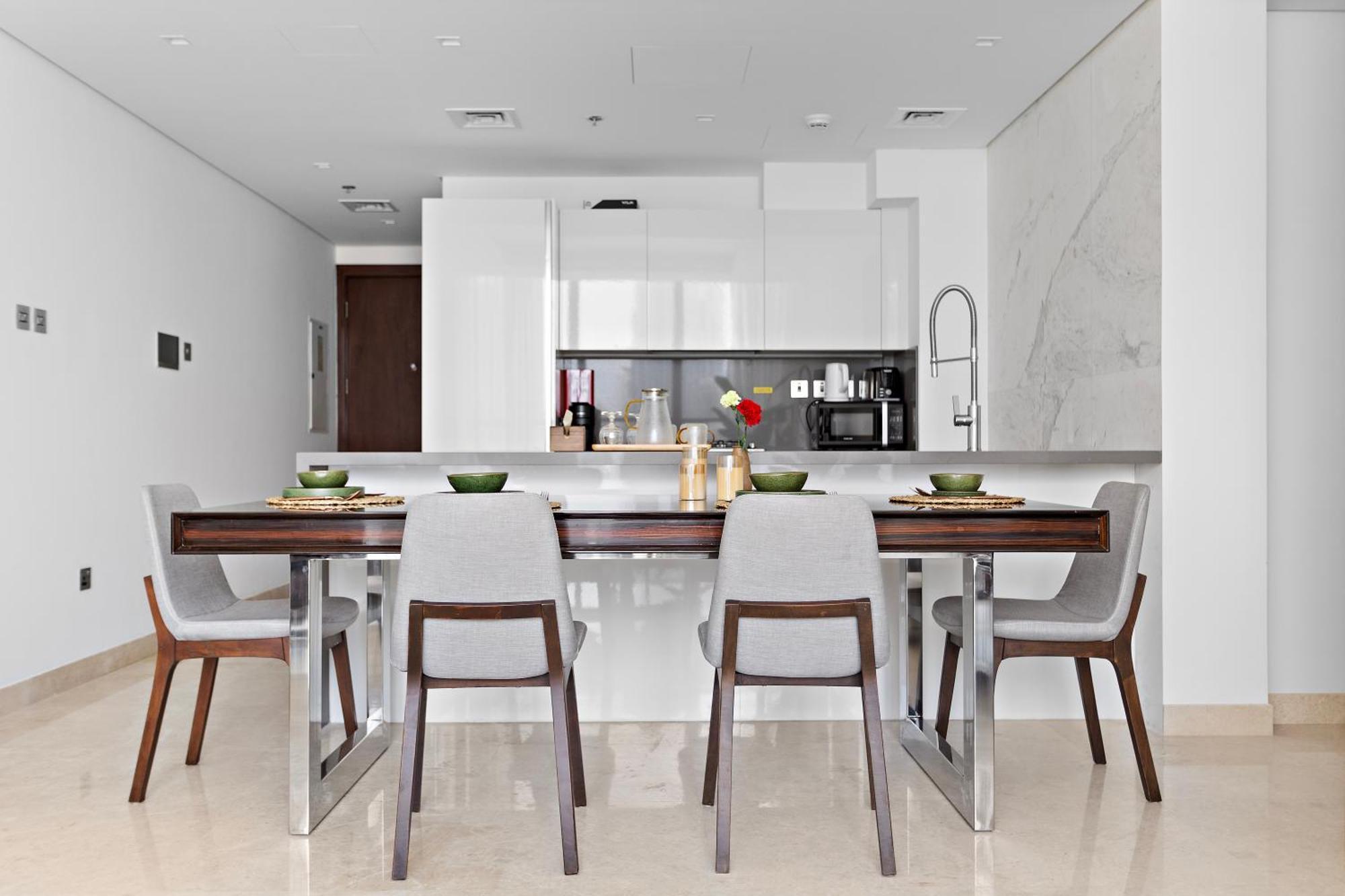 Full Burj Khalifa View, Business Bay, Dubai, 2 Bhk Apartment