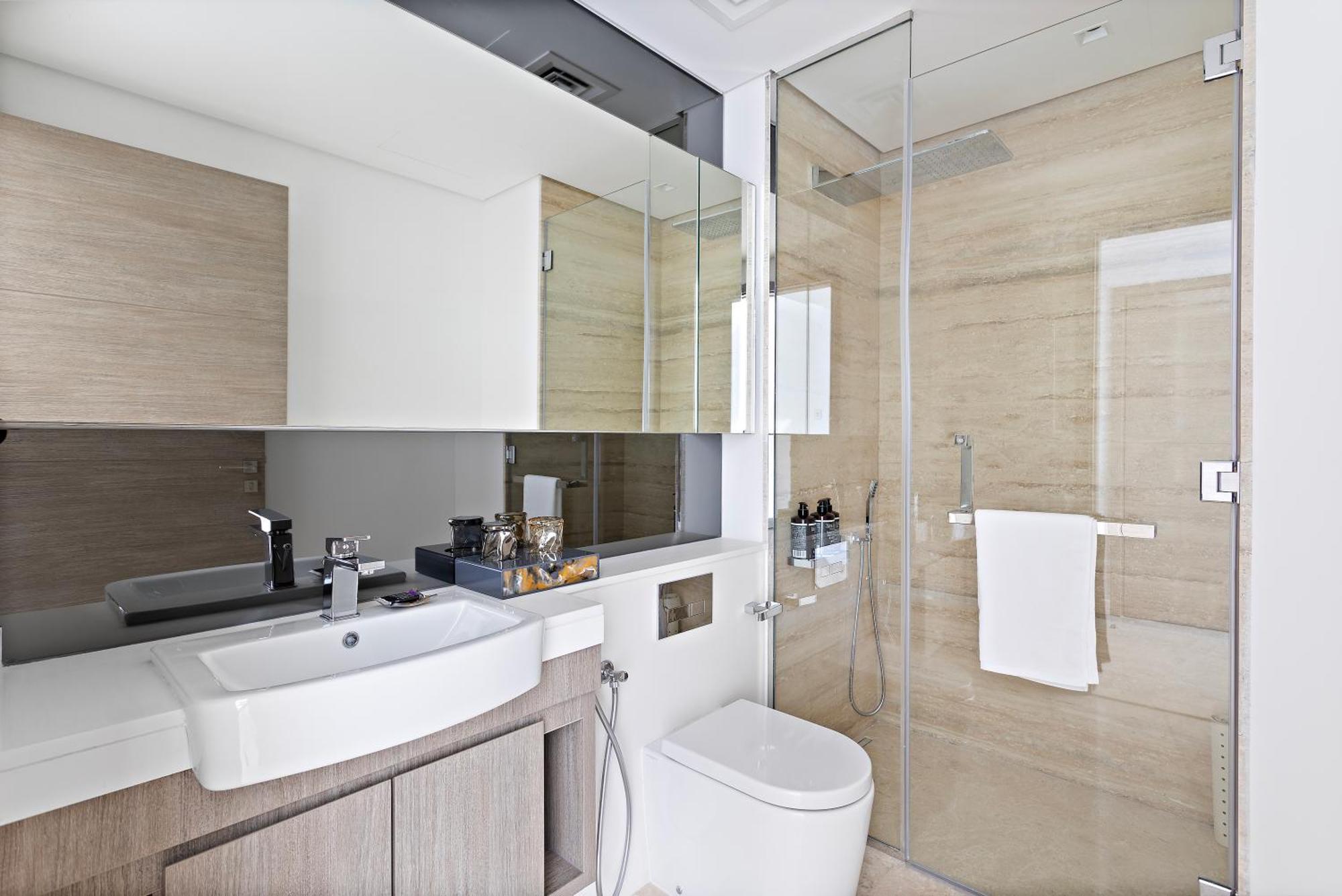 Apartment Full Burj Khalifa View, Business Bay, Dubai, 2 Bhk *