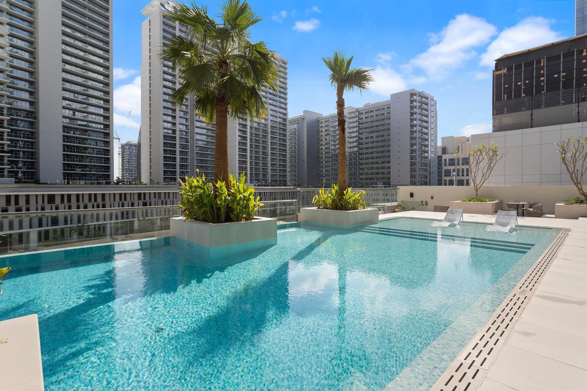 Full Burj Khalifa View, Business Bay, Dubai, 2 Bhk Apartment Dubai